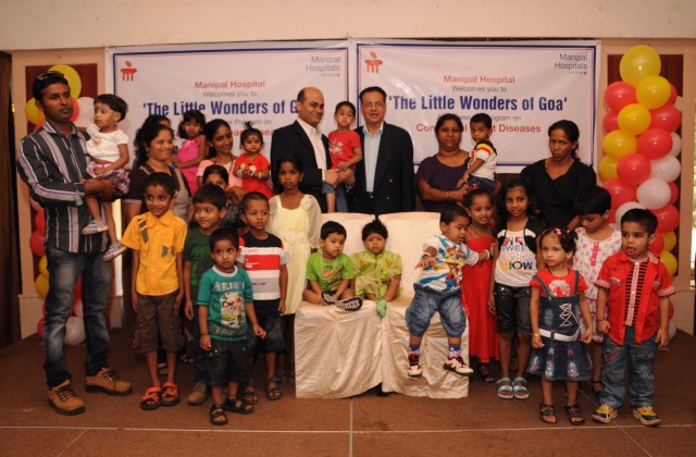  - dr-devananda-n-s-and-dr-francisco-colaco-along-with-the-little-wonders-of-goa-at-the-little-wonders-of-goa-a-congenital-heart-diseases-awareness-programme